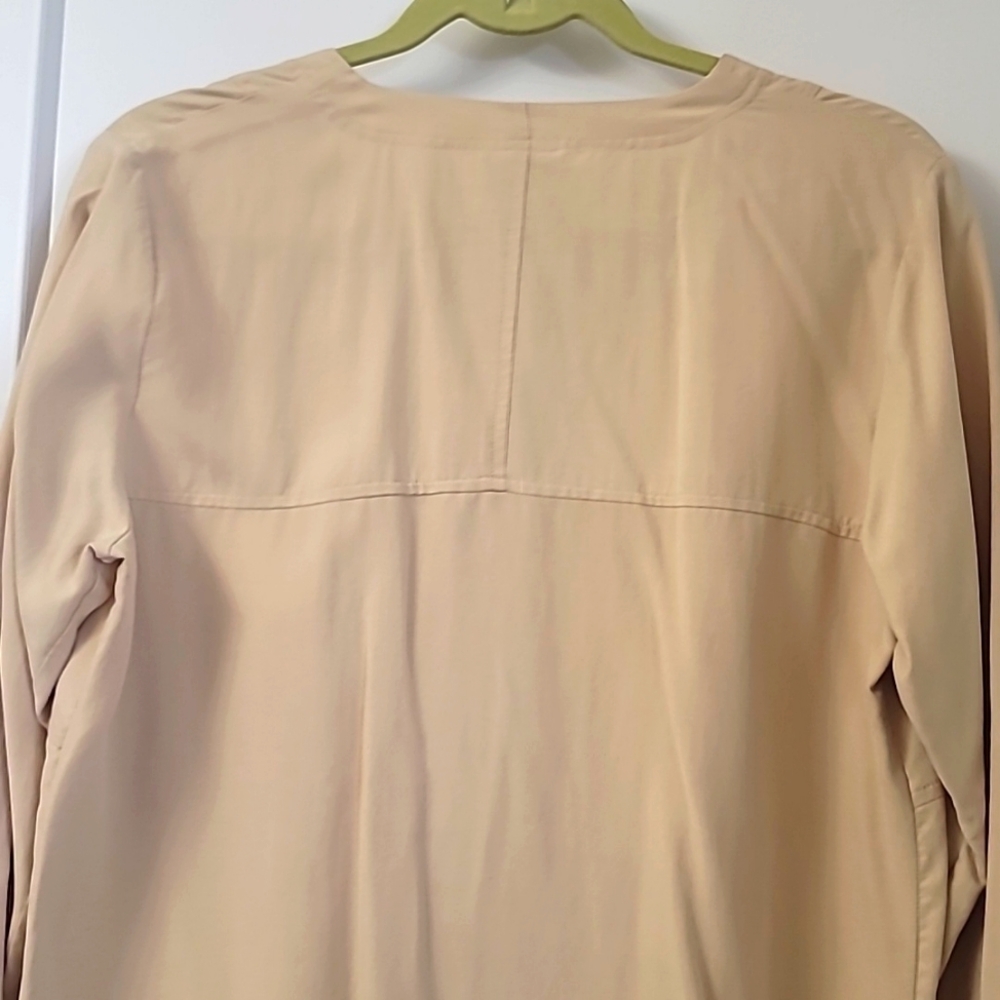 Vintage CLIO Creamy Yellow 100% Silk Blouse, Size Small. - Picture 5 of 5